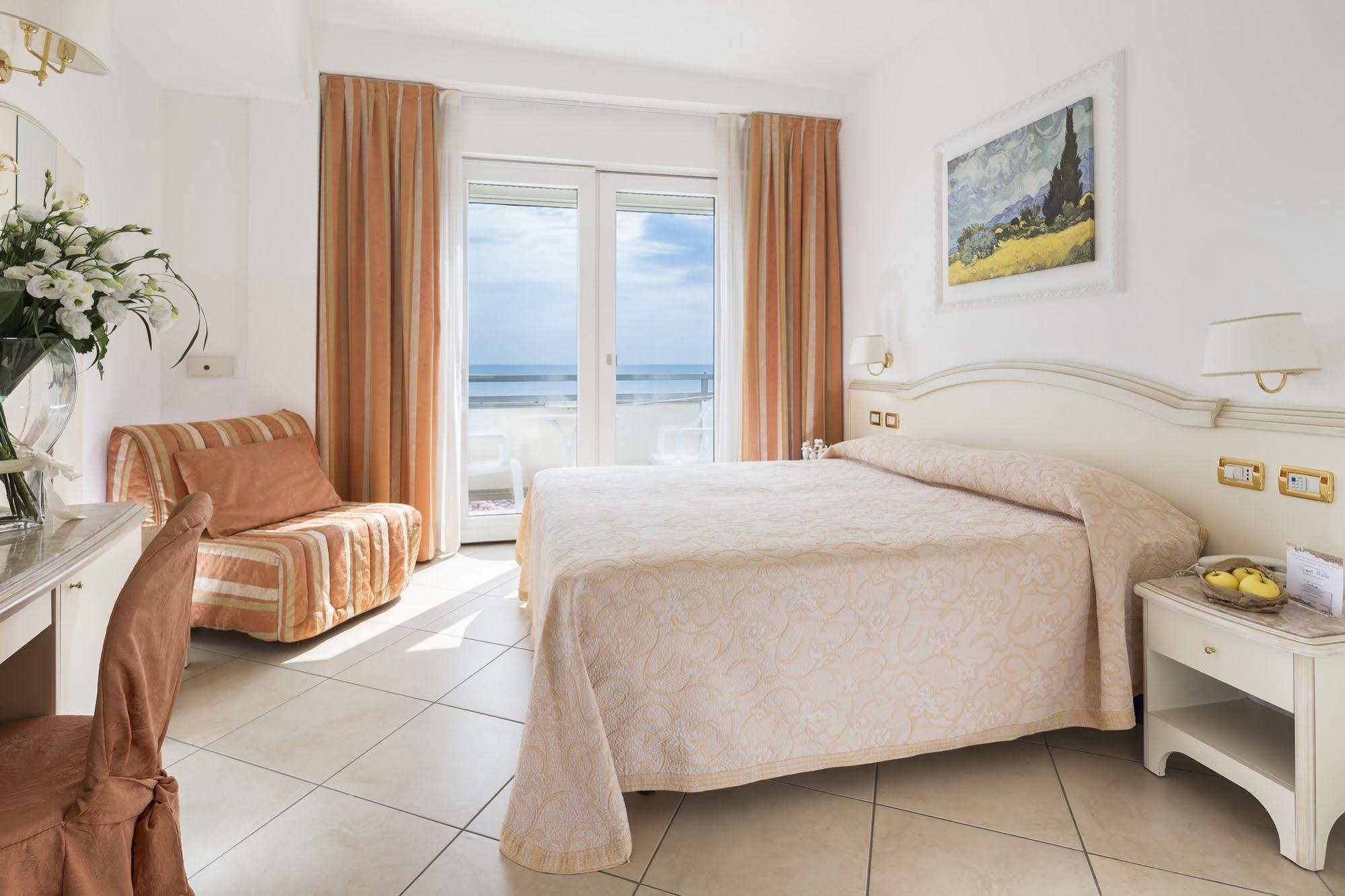 מילאנו מריטימה Hotel Acapulco מראה חיצוני תמונה